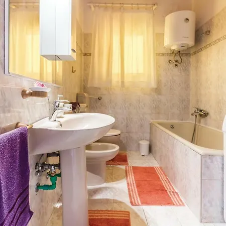 Awesome In With Wifi Apartman *